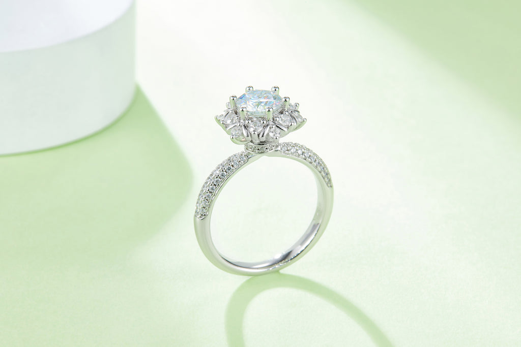 1-carat Luxury And Fashionable Light Luxury Jewelry Silver Ring Set With Top-quality Moissanite, S925 Silver Plated Platinum